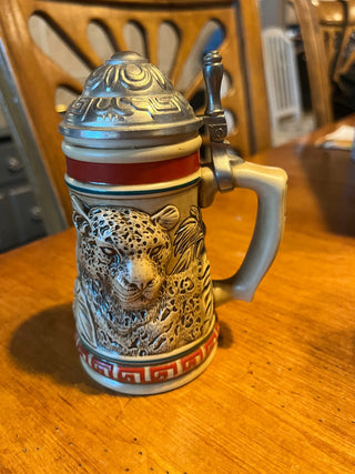 Avon Endangered Species Jaguar Stein RSV