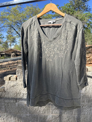 #91 Sonoma Grey Embroidered Sweatshirt M