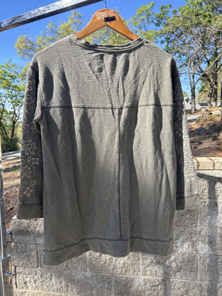 #91 Sonoma Grey Embroidered Sweatshirt M