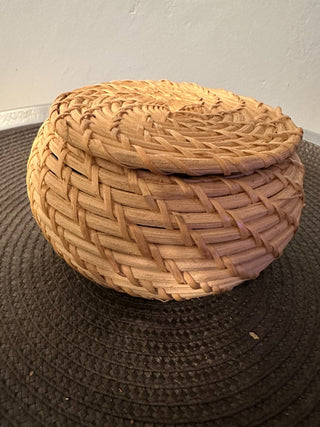 Basket 5.5inch natural round w/lid MTS|131316