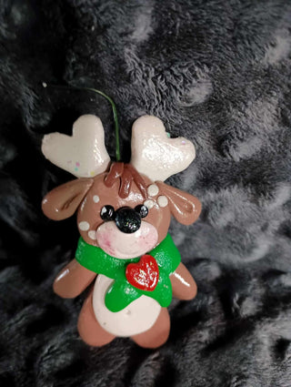 reindeer w/green scarf &heart  rsv|124954