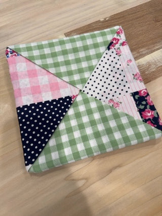 Hot Pad 8x8  - Green Checkered