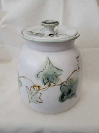 Clouds Folsom Pottery 7-1/2" Lidded Canister Ivy Leaf Design RCD|96559