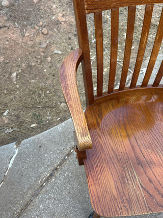 12F Vintage Spring Loaded Wood Bankers Desk Chair MTS|84085
