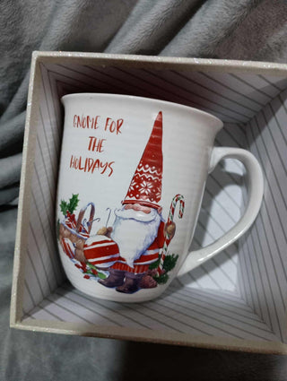 Gnome holiday mug in box rsv