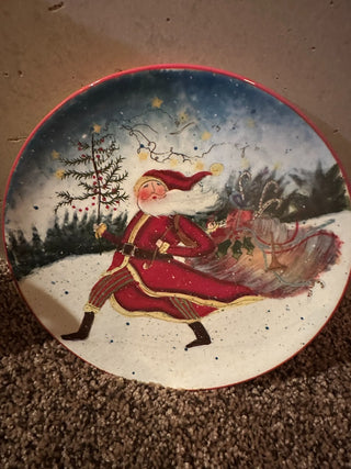 Xmas:  Santa Enchanted Salad Plate by Susan Winget 8.25 RCD|79082