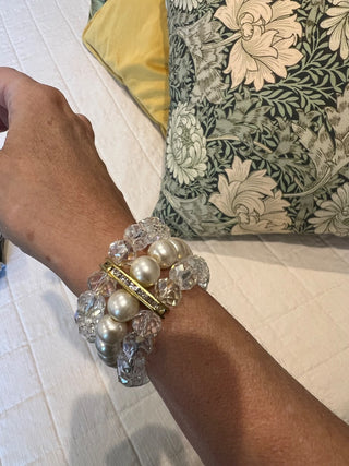 Vtg. Crystal 3 strand Bracelet MTS|116263