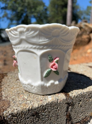 JP 4” Bloom-Rite Porcelain 3D Pink Rose Planter