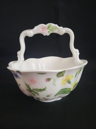 Queens Country Meadow Bone China Basket RCD