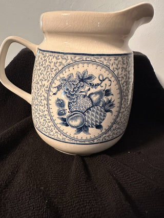 Pitcher Blue-White MTS|69208