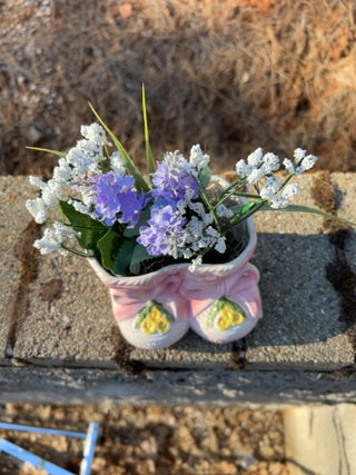 Vintage Parma by AAI Pink ceramic baby bootie planter