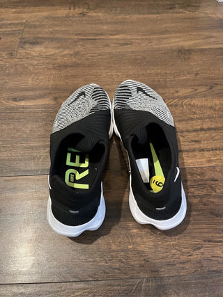 Women's Size 9 Nike Shoes Blk/Grey RCD|117428