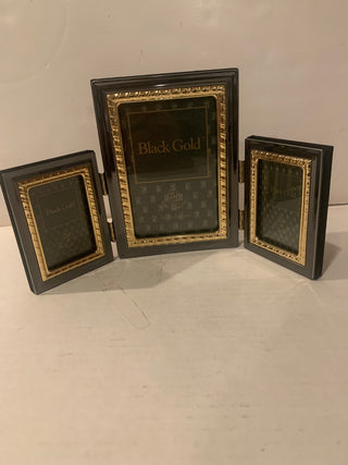 Vntg Black Gold triple frame|140159