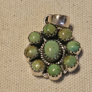 .925 green turquoise cluster pendant|90711