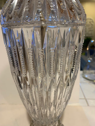 Vintage Glass cut  detailed  w/brass lamp MTS|133692