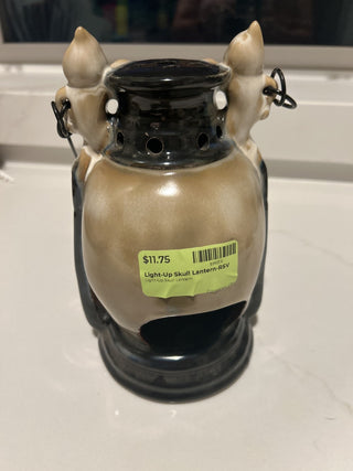 Light-Up Skull Lantern-RSV|108998
