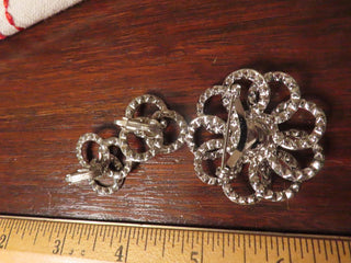 Turquoise blue flower brooch & clip on earrings set RCD