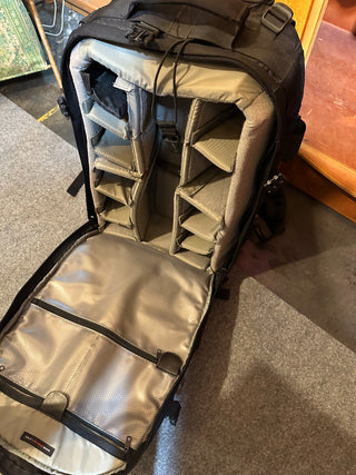 camera bag/backpack|63590