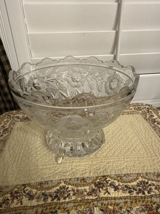 Vintage Ambrosia 24% Lead Crystal three Footed Bowl with etched flowers -RCD