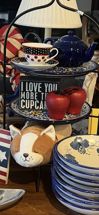 Cupcake sign RCD