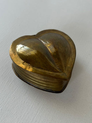 Vintage brass heart trinket box RSV