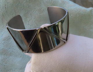 Silver tone cuff bracelet RCD|122523