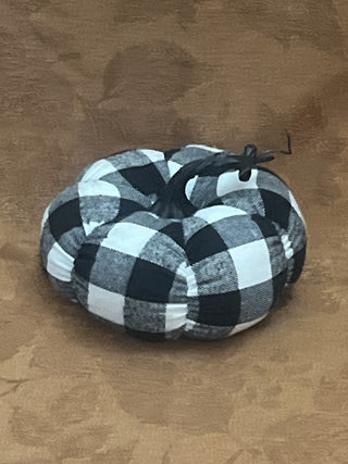 Black and White Buffalo Check Pumpkin RSV|109947