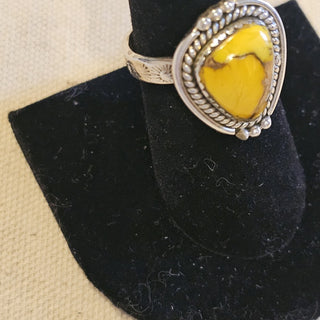 .925  honey dahlia turquoise ring sz 7.5|88372