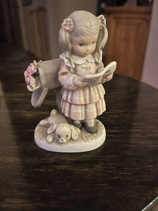 Hallmark Signed, Sealed And Delivered With Love Figurine RSV