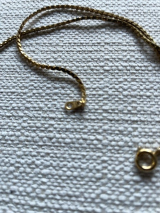 Vintage Japan goldtone necklace 20”