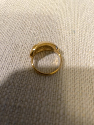 Vintage 1970s Polished Enamel Goldtone Cabochon Ring Sz 7.75 Ring