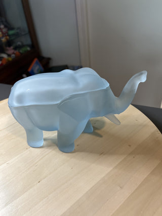 Blue Indiana Glass Tiara Elephant w/lid  RSV|64381