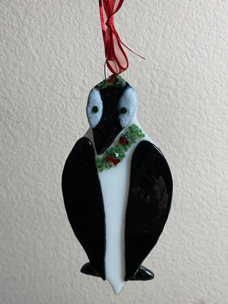 Art Glass Signed Christmas Penguin Ornament  RSV|140051