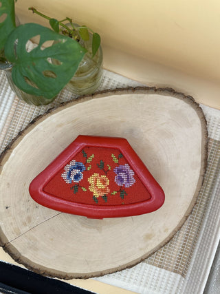Red embroidered jewelry box vintage RSV