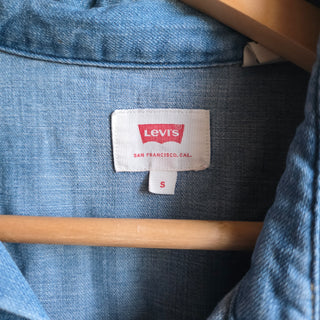 Levi's - Jean Button Up Shirt (S)