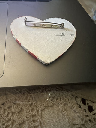 Wood Painted US Flag Heart Shape pin #62 VV MTS|91654