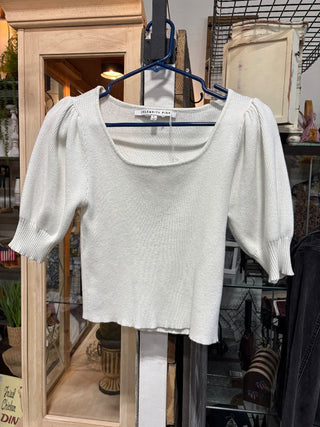 Celebrity Pink cream short sleeve sweater top RSV