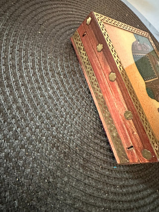 Elephant Laminate Wood Box Brass Trim MTS|63784