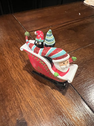 Santa/penguins in slay figurine RCD|126744