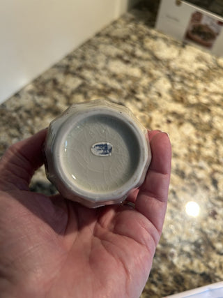 Vintage Vase with Flower Cart Design    MTS|82981