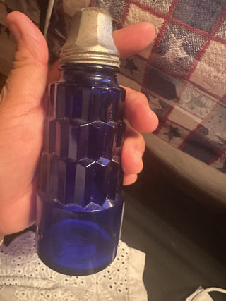 Vintage Art Deco Hazel-Atlas Glass Salt Shaker Cobalt Blue Glass with Metal Lid Moderntone Vintage #63 VV MTS|114996