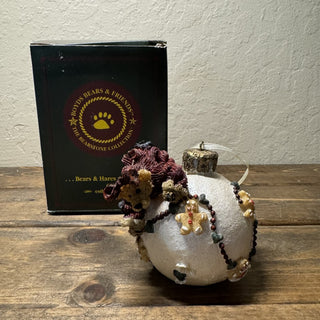 Vtg Boyds Bears Clair w/Gingerbread Garland Ornament RCD|131420