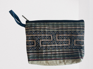 Cross-stitch Short Strap Zip top with hamp bottom Wallet|112435