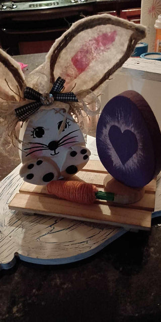 Bunny w/ egg|57029