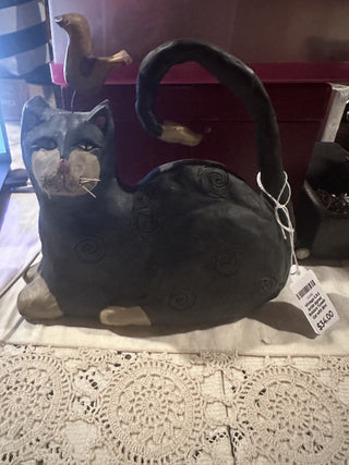 Vintage E.R.S Artist signed folklore Tuxedo Cat with Bird on head sculpture #62 VV MTS