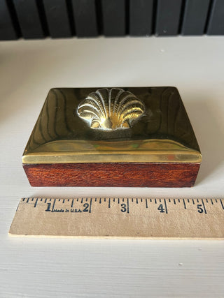 Vintage brass shell trinket box RSV|101237