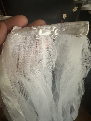 Bridal , Bachelorette Party Pin Veil White Wedding long Tulle|74989