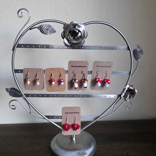 Vtg Gunmetal Heart/Rose Jewelry Stand