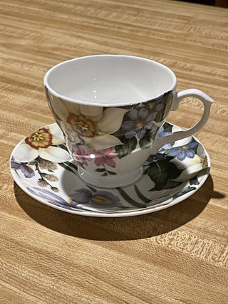 Vtg Sadler Wellington Floral Teacup & Saucer--SP RCD