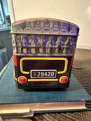 Hershey tin 2000 Milk Truck  MTS